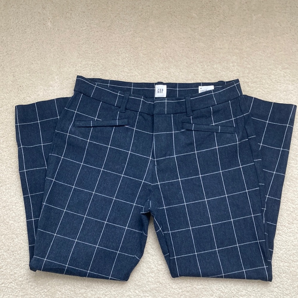 Size 10 Gap Signature Skinny Ankle pants
